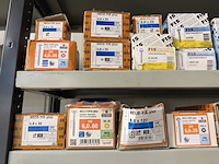 Ca. 50x verpakking ijzerwaren w.o. schroeven, spijkers, pluggen, w.o. heco, fis, kelfort - afbeelding 3 van  18