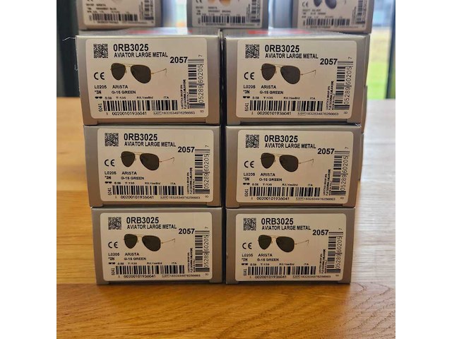 Ca. 50x zonnebrillen, rayban, o.a. aviator, marshal en outdoorsman - afbeelding 29 van  39