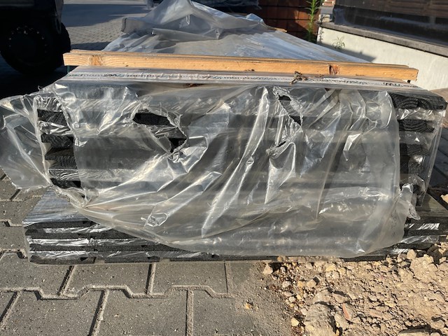 Ca. 51x douglas dubbele rhombus zwart gecoat, 25x123mm, lengte 300cm - afbeelding 3 van  3