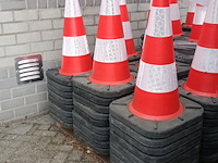 Ca. 51x pilonnen - afbeelding 3 van  3