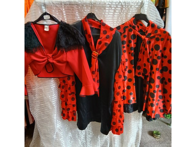 Ca. 51x spaanse outfits - afbeelding 7 van  9