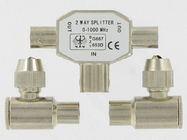Ca. 51x tv 2-weg splitter met 2 coaxstekkers kopp - afbeelding 1 van  2
