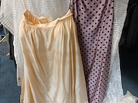 Ca. 51x vrouw, corset (modern/ theater) - afbeelding 2 van  7