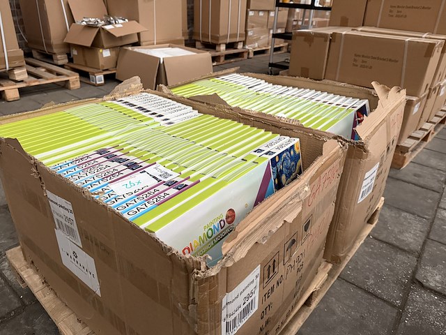 Ca. 52x diamond painting inclusief tools 40x50cm i-wannahave - afbeelding 1 van  5