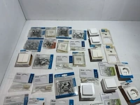Ca. 52x diverse elektrische accessoires kopp - afbeelding 3 van  4