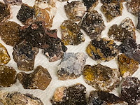 Ca. 53x bariet / calciet met kristallen - afbeelding 4 van  5