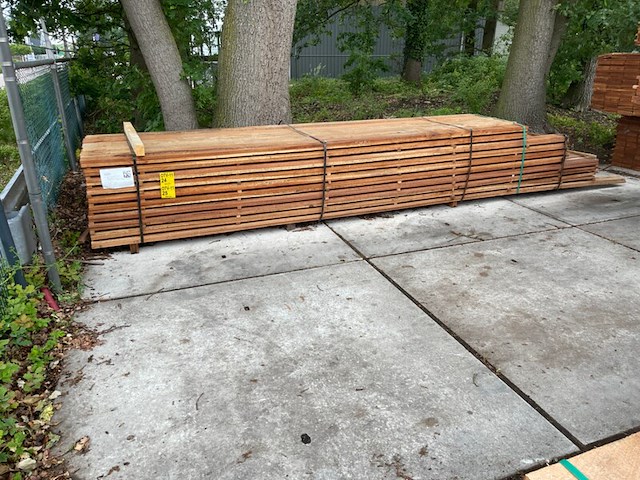 Ca. 54x angelim pedra beschoeiingsplanken, 20x150mm, lengte 50/500cm, 4/550cm - afbeelding 2 van  3