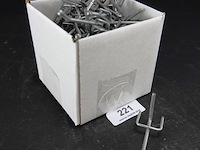 Ca. 55 haken voor winkeldisplay l8cm