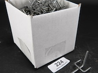 Ca. 55 haken voor winkeldisplay l8cm - afbeelding 1 van  3