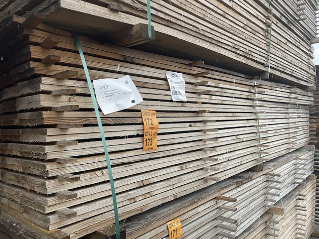 Ca. 55x douglas planken fijnbezaagd, 22x200mm, lengte 400cm - afbeelding 4 van  4