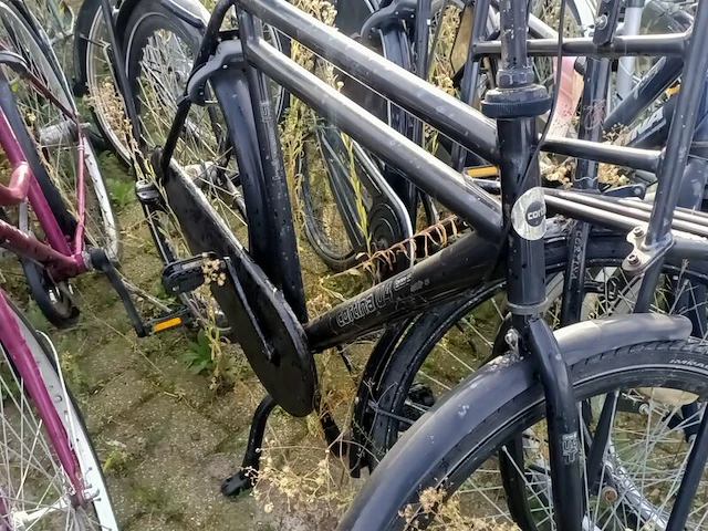 Ca. 55x fiets, o.a. batavus, gazelle, cortina - afbeelding 4 van  16