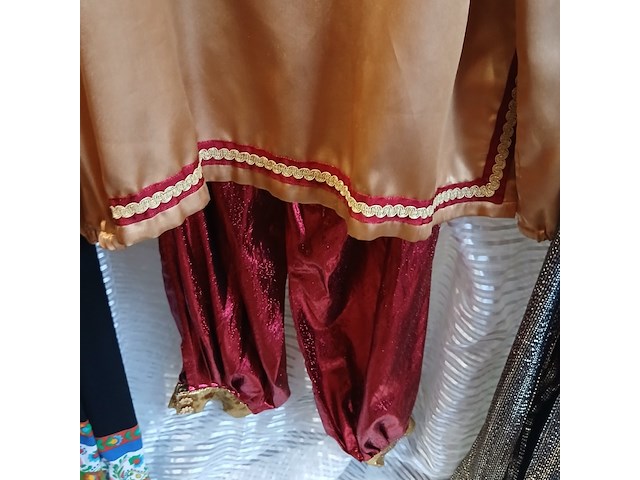 Ca. 55x japans en oosterse outfits - afbeelding 11 van  11