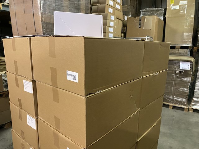 Ca. 560x duplex dozen of gebaksdozen, wit - afbeelding 2 van  4