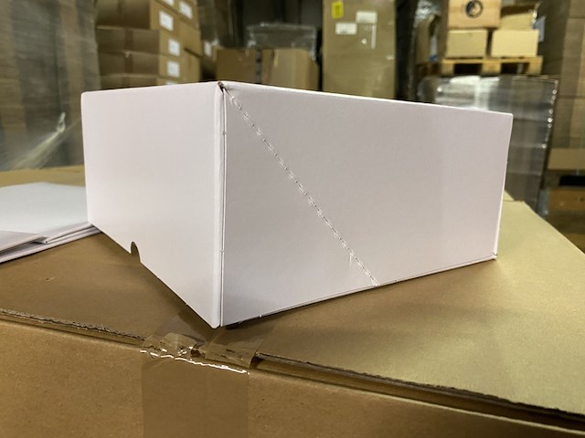 Ca. 560x duplex dozen of gebaksdozen, wit - afbeelding 2 van  6