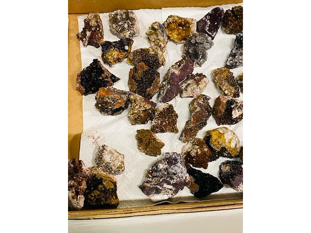 Ca. 56x bariet / calciet met kristallen - afbeelding 7 van  8