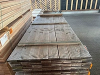 Ca. 56x douglas vlonderplanken, 25x140mm, lengte 300cm