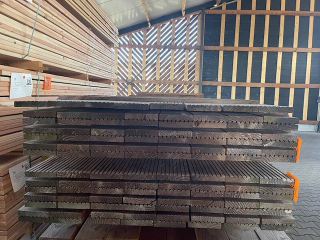 Ca. 56x douglas vlonderplanken, 25x140mm, lengte 300cm - afbeelding 3 van  3