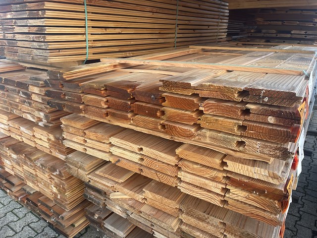 Ca. 56x douglas wisselsponning, 18x145mm, lengte 300cm - afbeelding 3 van  3