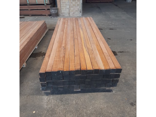 Ca. 56x hardhouten paal, 6,8 x 6,8 x 250 cm - afbeelding 2 van  5