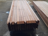 Ca. 56x hardhouten paal, 6,8 x 6,8 x 250 cm - afbeelding 4 van  5