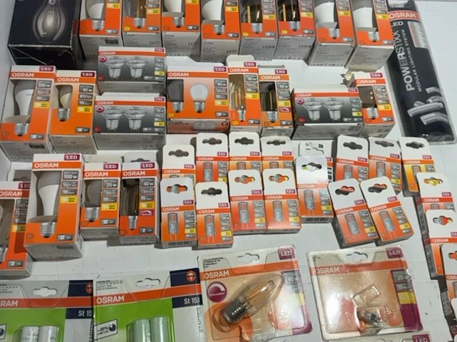 Ca. 56x lampen en accessoires osram - afbeelding 3 van  6