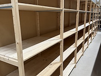 Ca. 57 meter legbordstelling, noordrek, houten legbord, blank hout - afbeelding 5 van  12