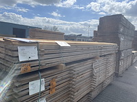 Ca. 57x douglas planken fijnbezaagd, 22x200mm, lengte 400cm - afbeelding 4 van  4