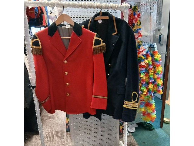 Ca. 57x fanfare kleding - afbeelding 4 van  4