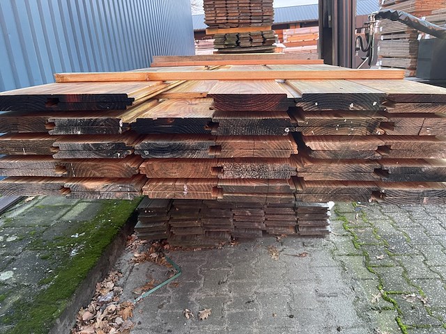 Ca. 58x douglas wisselsponning/halfhoutsrabat, 18x190mm, lengte 500cm - afbeelding 3 van  3