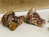 Ca. 59x bariet / calciet met kristallen - afbeelding 3 van  6