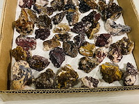 Ca. 59x bariet / calciet met kristallen - afbeelding 4 van  6