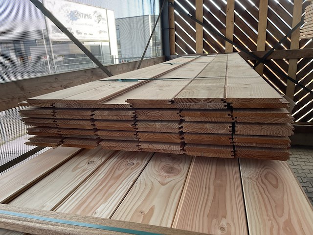 Ca. 59x douglas veer en groef, 18x185mm, lengte 400cm - afbeelding 3 van  3