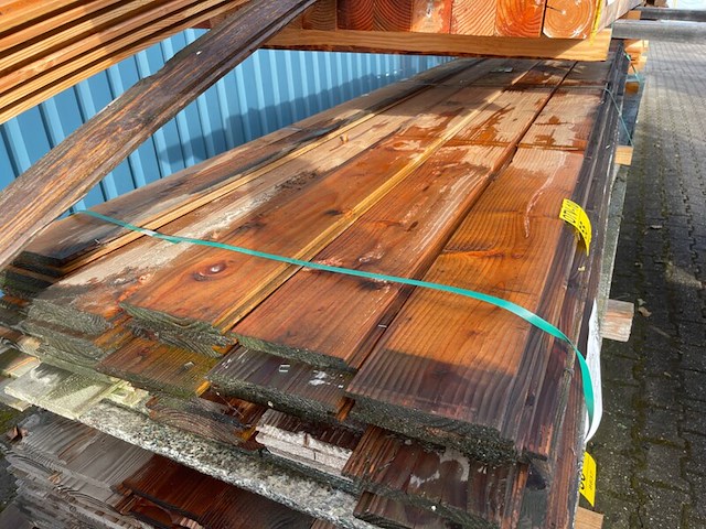 Ca. 59x douglas wisselsponning/halfhoutsrabat, 18x190mm, lengte 400cm - afbeelding 1 van  3