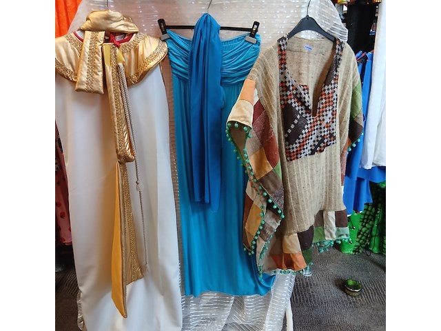 Ca. 59x egyptisch, grieks en romeinse outfits - afbeelding 3 van  6