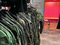 Ca. 59x leger kleding feest versie - afbeelding 1 van  3