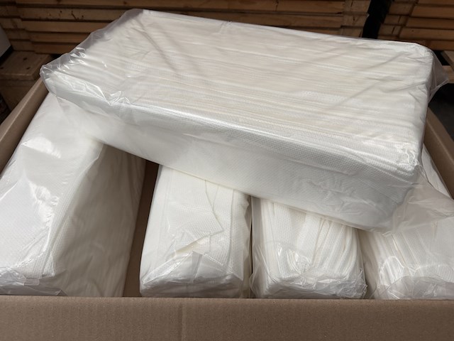 Ca. 6000x tex handdoeken interfold wit smooth 55 gr/m² 42 x 38 cm - afbeelding 4 van  7