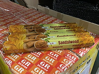 Ca. 600x pakjes wierrook - afbeelding 2 van  2