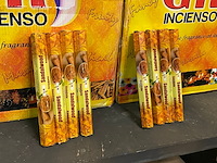 Ca. 600x pakjes wierrook - afbeelding 1 van  5