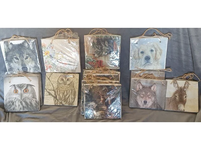 Ca. 605x decoratie en kerst artikelen - afbeelding 22 van  44