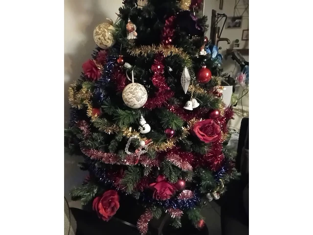 Ca. 605x decoratie en kerst artikelen - afbeelding 30 van  44