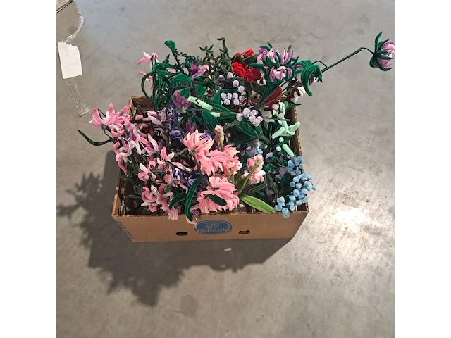 Ca. 605x decoratie en kerst artikelen - afbeelding 37 van  44