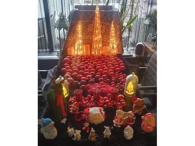 Ca. 605x decoratie en kerst artikelen - afbeelding 3 van  44