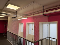 Ca. 60m2 afscheidingsnet, wit - afbeelding 2 van  5