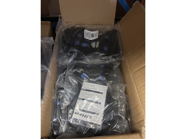 Ca. 60x antislip overschoenen met spikes ultrasport - afbeelding 3 van  4