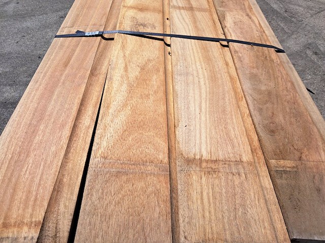Ca. 60x bankirai hard hout, rabat, old stock - afbeelding 4 van  4