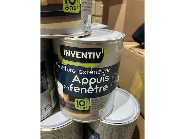 Ca. 60x blikken kozijnen buitenverf, inventiv - afbeelding 2 van  4