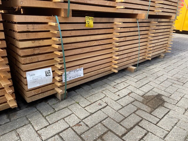 Ca. 60x douglas balken fijnbezaagd, 43x200mm, lengte 300cm - afbeelding 4 van  4