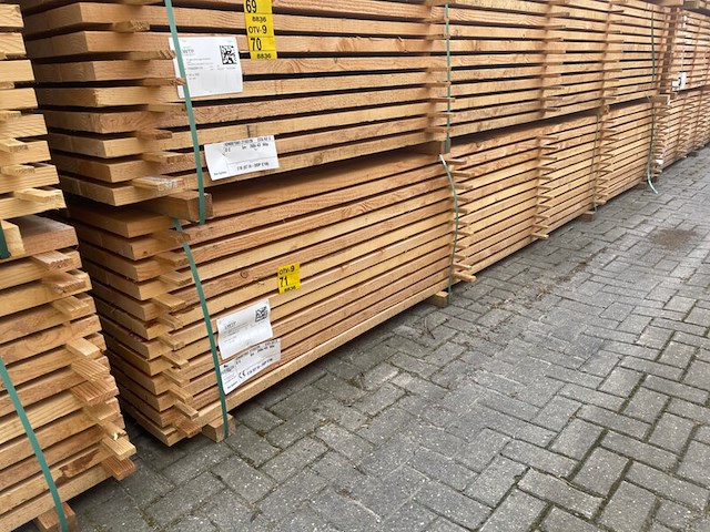 Ca. 60x douglas balken fijnbezaagd, 43x200mm, lengte 500cm - afbeelding 4 van  4