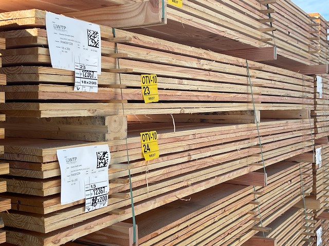 Ca. 60x douglas planken fijnbezaagd, 18x200mm, lengte 300cm - afbeelding 4 van  4