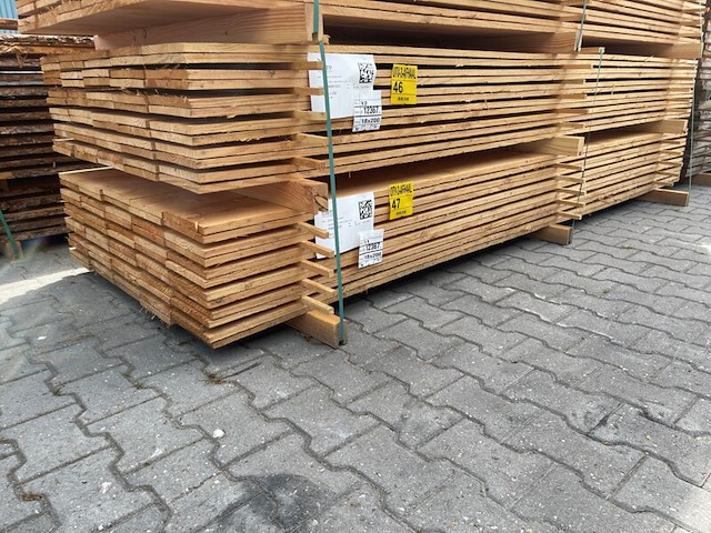 Ca. 60x douglas planken fijnbezaagd, 18x200mm, lengte 300cm - afbeelding 4 van  4